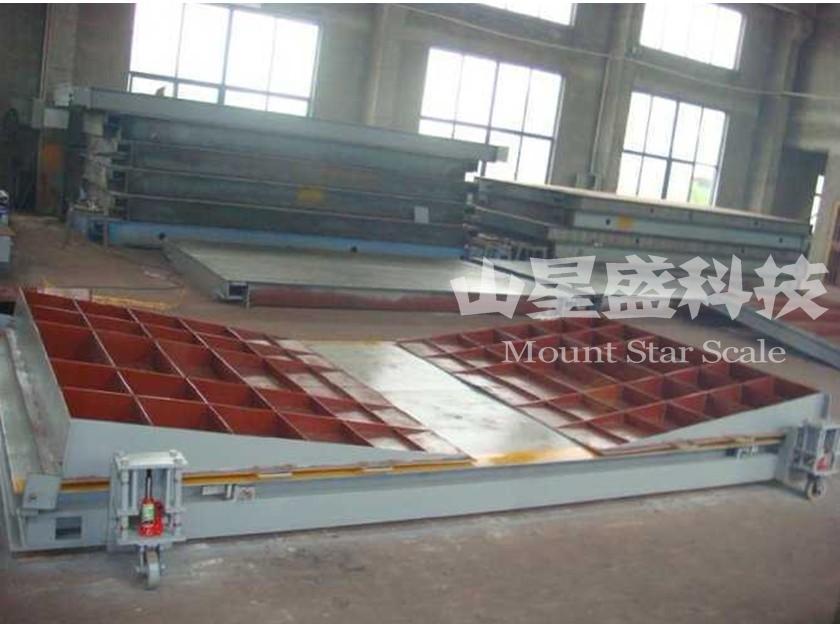 移動1<a href=/list-4-91.html target='_blank'>地磅</a>.jpg